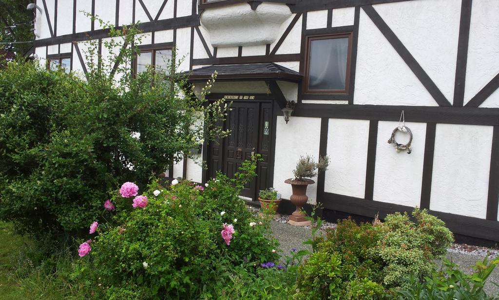 Bed & Breakfast Hemingway's By The Sea